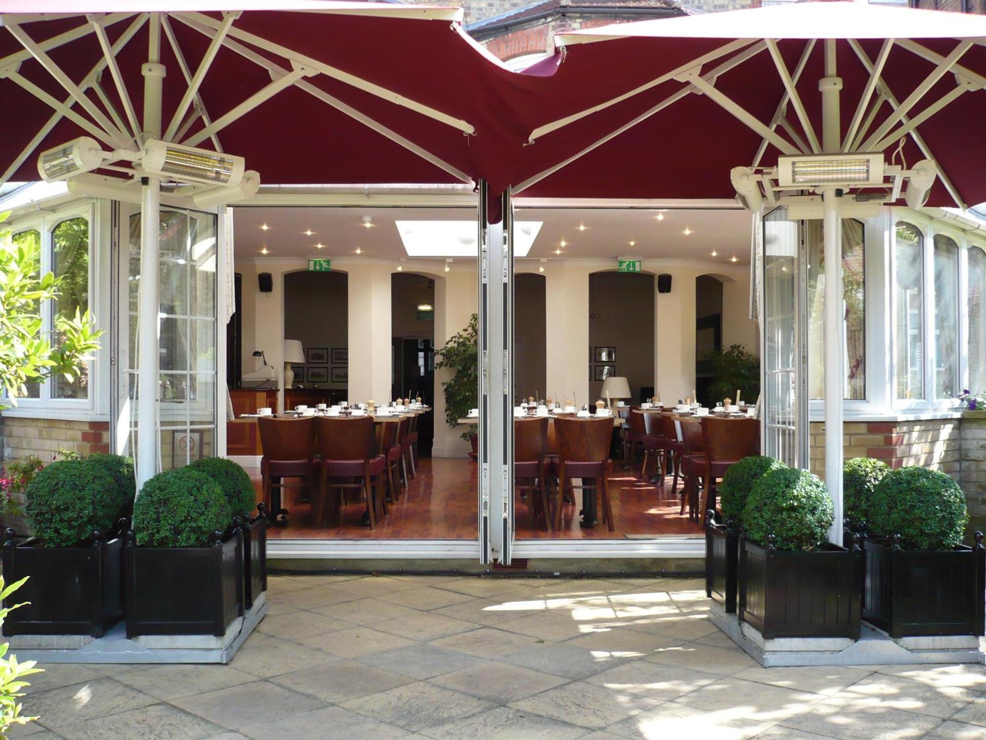 Glenlyn Hotel & Apartments Барнет Экстерьер фото